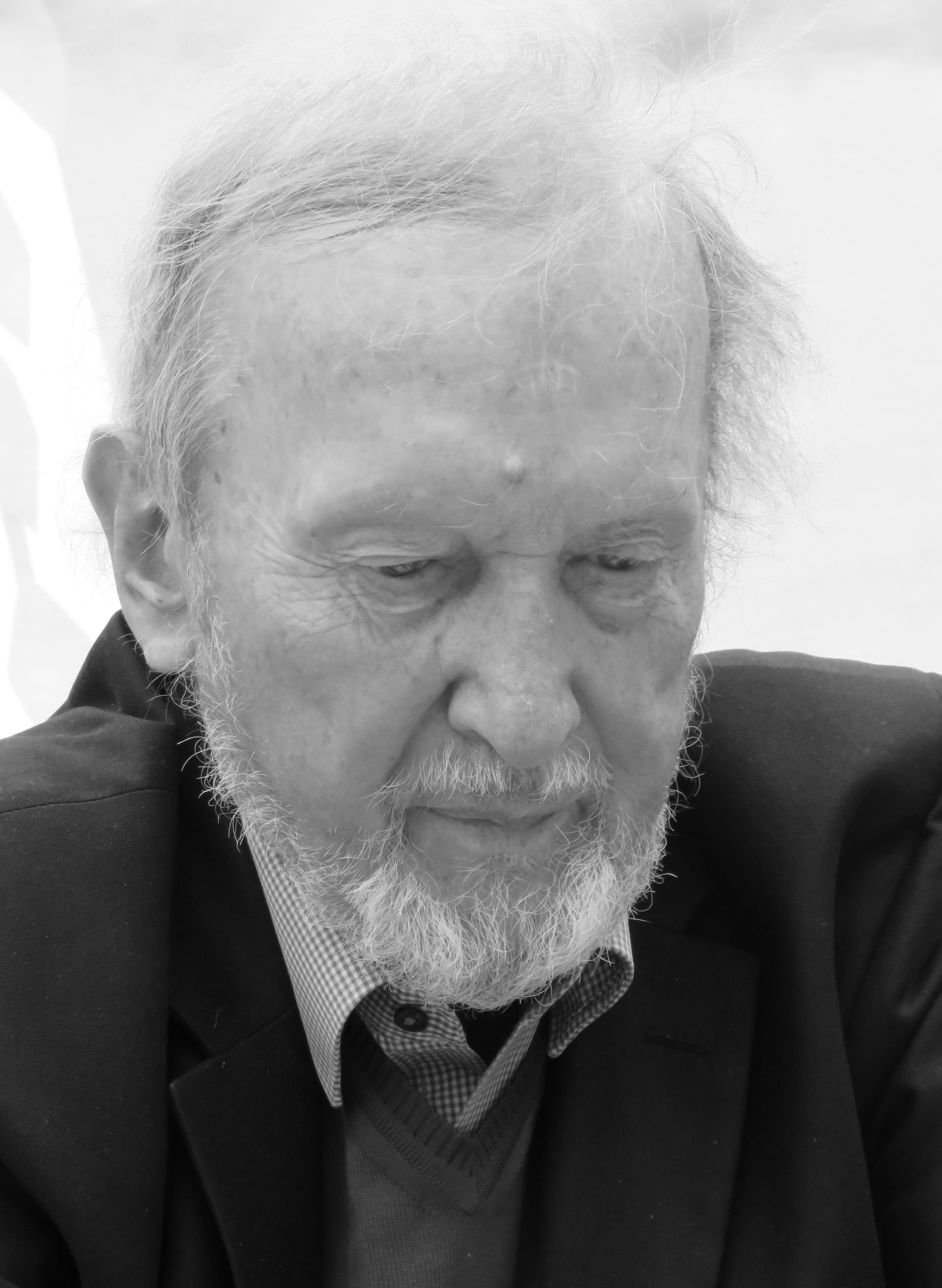 Ernest Bryll 